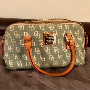 AUTHENTIC Dooney & Bourke Handbag
